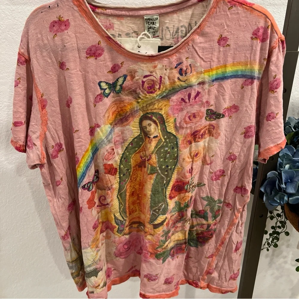 Magnolia Pearl Multicolor Mary Rise Artistic tee (item B16.3) - Picture 3 of 6